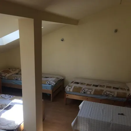 Pogoń Hostel *